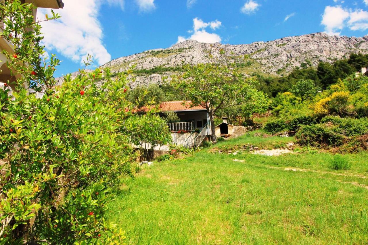 Holiday Home Jozo Omis Exterior photo